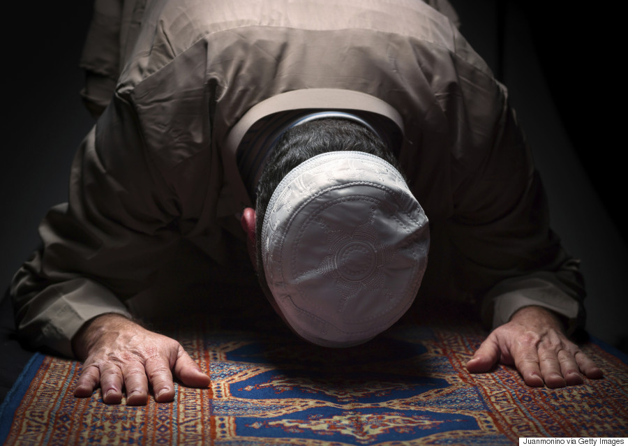 mosque pray