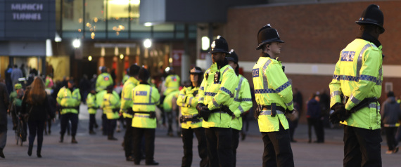 صدمة في بريطانيا.. المئات من عناصر الشرطة تورطوا في "الاستغلال الجنسي" خلال عامين فقط