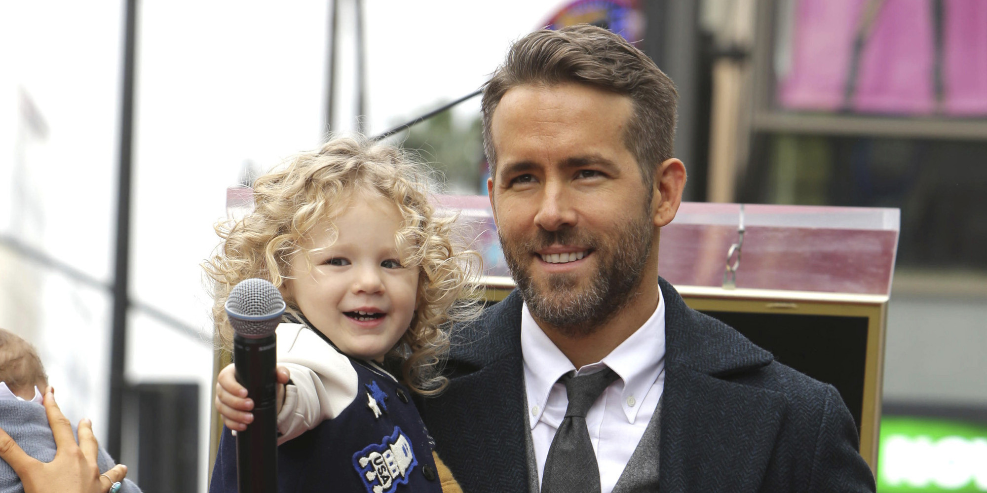 15 Times Celebrity Dads Made Us LOL With Their Stories2000 x 1000