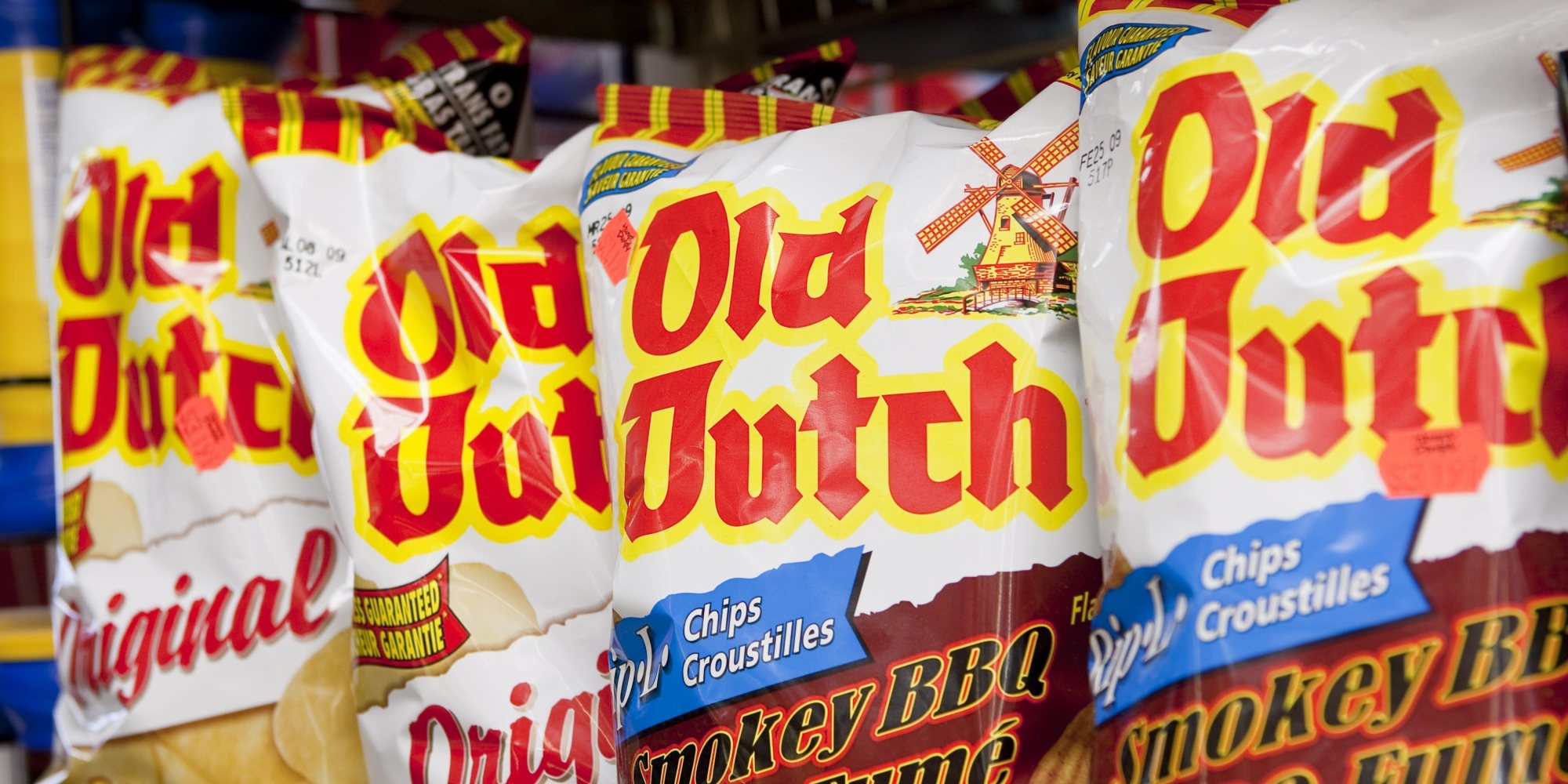 Old Dutch Recalls Cheddar And Sour Cream Potato Chips Over Possible