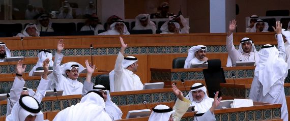 برلمان الكويت يطالب بإحالة "جرائم الإبادة" بحلب للجنائية الدولية