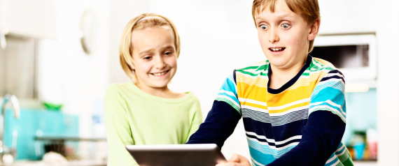 مشاهدة المراهقين للأفلام الجنسية تجعلهم أكثر عرضةً لأن يصبحوا مغتصِبين