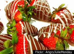 Spread The Love With These Easy-To-Make V-Day Treats!