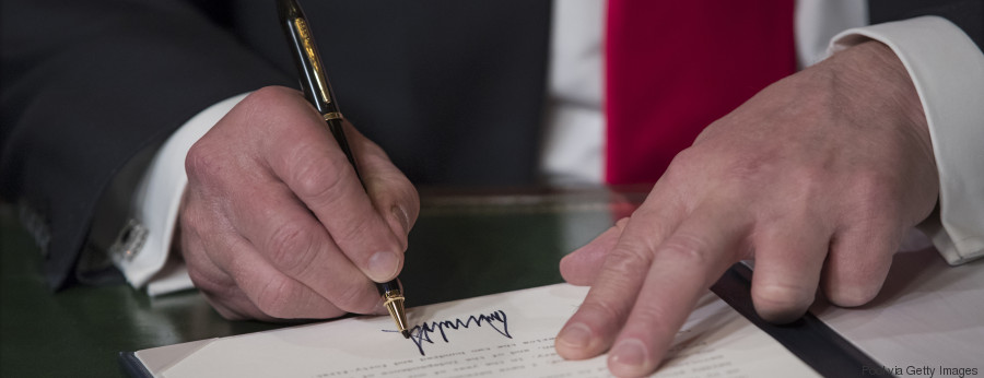 trump signing