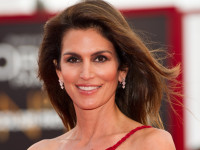 Cindy Crawford Style Evolution
