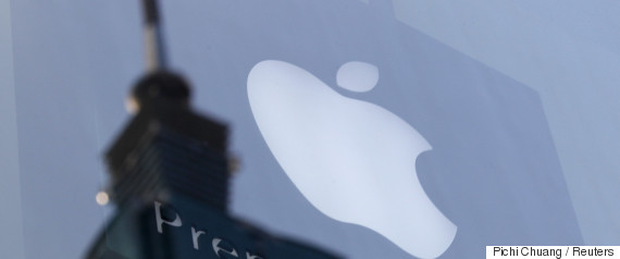 tim cook apple logo