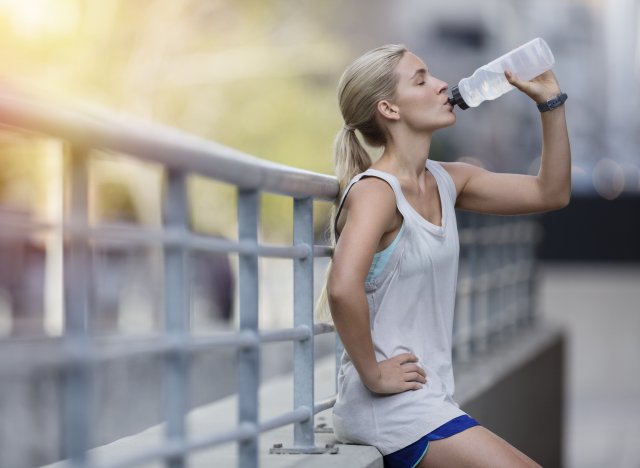 drink water