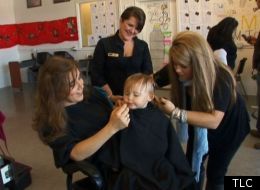 '19 Kids And Counting': Mackynzie's First Haircut