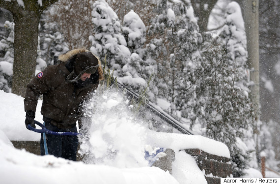 shovel canada snow