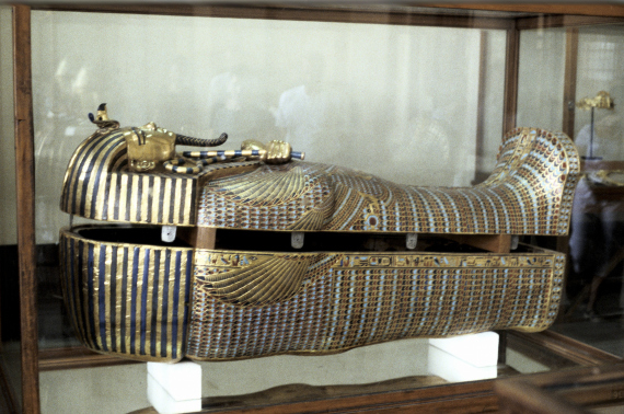 tutankhamun coffin