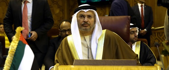 وزير إماراتي يعلق على مقال جهاد الحداد في نيويورك تايمز.. وهذا ما قاله أنور قرقاش عن "الإخوان"