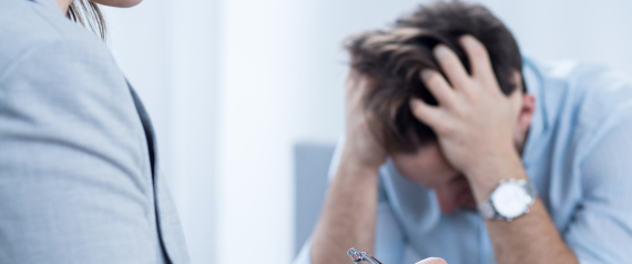 قد تكون على حافة الانهيار العصبي ولا تشعر.. 8 علامات يجب ألا تتجاهلها