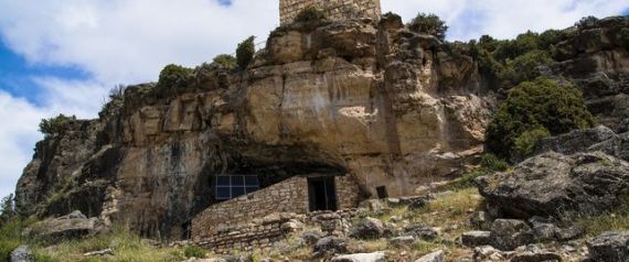 كشفٌ جديد حول أصل البشر وخارطة انتشارهم.. تقاطعٌ زمني بين "الإنسان القدم" و"الإنسان الجديد"