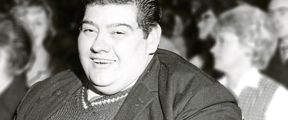 وزنه 207 كلغ.. فقرر العيش لمدة 382 يوماً بدون أي طعام.. تعرَّف على حمية "الجوع"