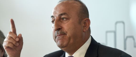 وزير الخارجية التركي يتحدى "حظر تجمعات دعم أردوغان" بألمانيا.. ويتجه إلى برلين