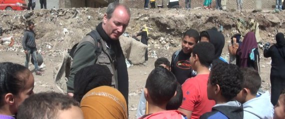 مكتشف تمثال رمسيس.. ألماني يتحدث العربية ويعشق الكشري والطعمية.. ماذا فعل عندما سمع الأذان؟