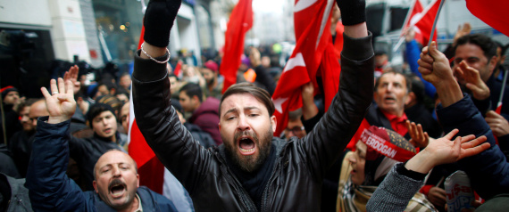 من بينها غلق المجال الجوي.. هذه مجموعة العقوبات المتوقَّع أن تتخذها تركيا ضدَّ هولندا