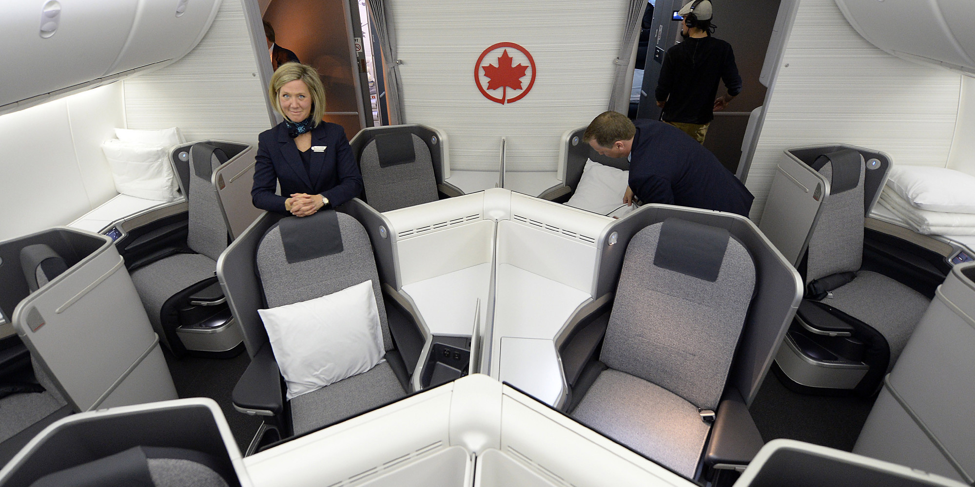 air-canada-now-lets-customers-bid-for-a-fancier-seat