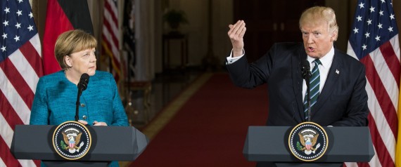 في أوَّل لقاءٍ بينهما مليء بالخلافات.. ترامب يتجاهل مصافحة ميركل.. والمستشارة الألمانية لا تضحك لمزاحه