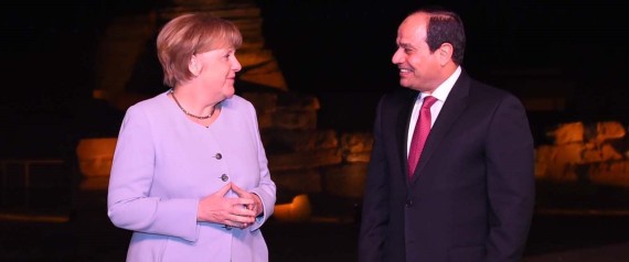 هدية ميركل للسيسي التي لم يعلن عنها.. صحيفة ألمانية تكشف عن الضيافة التي حملتها المستشارة معها إلى القاهرة