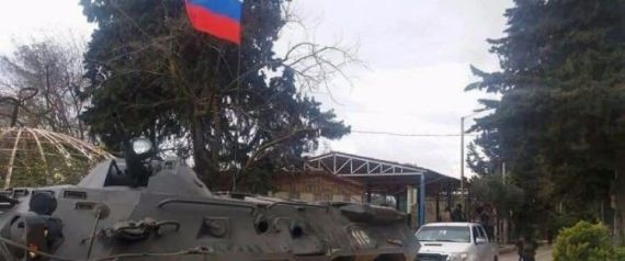 بالصور.. جنود روس في عفرين بعد إعلان وحدات حماية الشعب الكردية قرار موسكو إنشاء قاعدة فيها