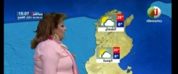قناة تونسية تستبدل مذيعةً شقراء جميلة بأخرى بدينة.. وهذا مبرّرها