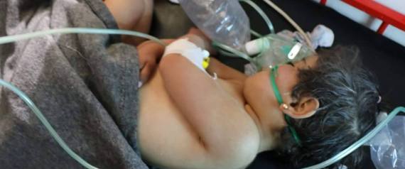 لم تعد أسمائهم مهمة الآن فقد رحلوا! أم تروي اللحظات الأخيرة في حياة 3 أطفال ماتوا اختناقاً بغاز سام في خان شيخون