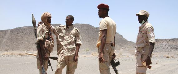 السودان يرصد تحركات عسكرية مصرية "استفزازية" على الحدود.. وهذا ما قاله وزير الدفاع السوداني