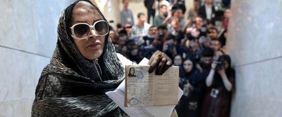 1636 مرشحاً لرئاسة إيران.. و136 امرأة يتحدَّيْن المحافظين ويخضن المعركة الانتخابية