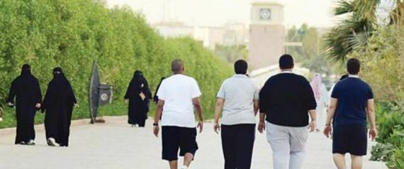 "تغيرت حياتي بعد العملية".. تزايد جراحات السمنة في السعودية للتخلص من خطر يهدد 5 ملايين مواطن