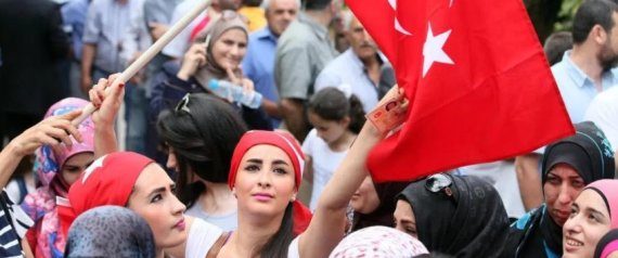 أتراك لبنان الأكثر تأييداً للدستور والإمارات الأقل.. وهكذا انعكست الأزمة بين أردوغان وهولندا وألمانيا على النتيجة