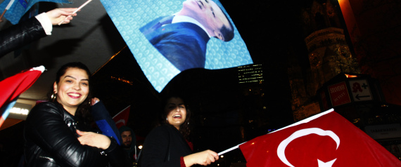 صدمة في برلين بعد تأييد الأتراك حاملي الجنسية الألمانية لأردوغان.. هذا مبرِّرهم