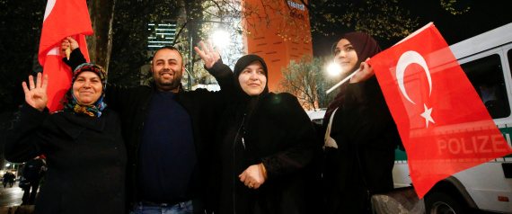 المجلس الأعلى للانتخابات في تركيا يرفض إلغاء نتائج الاستفتاء