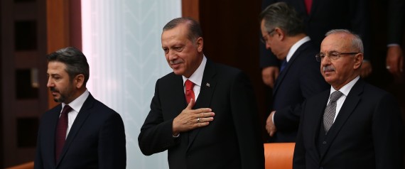 أردوغان يبعث رسالة إلى البطريركية الأرمنية بمناسبة أحداث 1915.. هذا ما قاله عن الأرمن