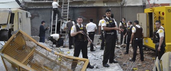 عصابة برازيلية مدججة بالأسلحة تنفذ "سرقة القرن".. اقتحموا مدينة في الباراغوي وتركوها ساحة حرب