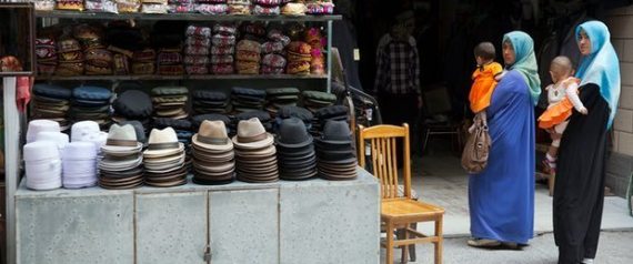 الصين تلاحق المسلمين حتى في أسمائهم.. إسلام، قرآن، صدام ومكة ضمن قائمة يحرم عليهم تسمية أطفالهم بها.. وإلا فهذه عقوبتهم