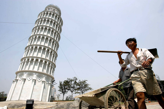 leaning tower of pisa