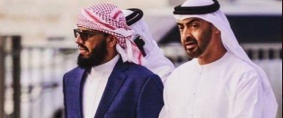 هادي يُقيل مسؤولاً قريباً من الإمارات ويحيله للتحقيق.. ويُعين آخر سفيراً بالخارجية