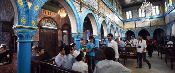 إسرائيل تحذِّر مواطنيها من السفر إلى تونس للحج.. ورئيس الطائفة اليهودية: بلادنا آمن منكم