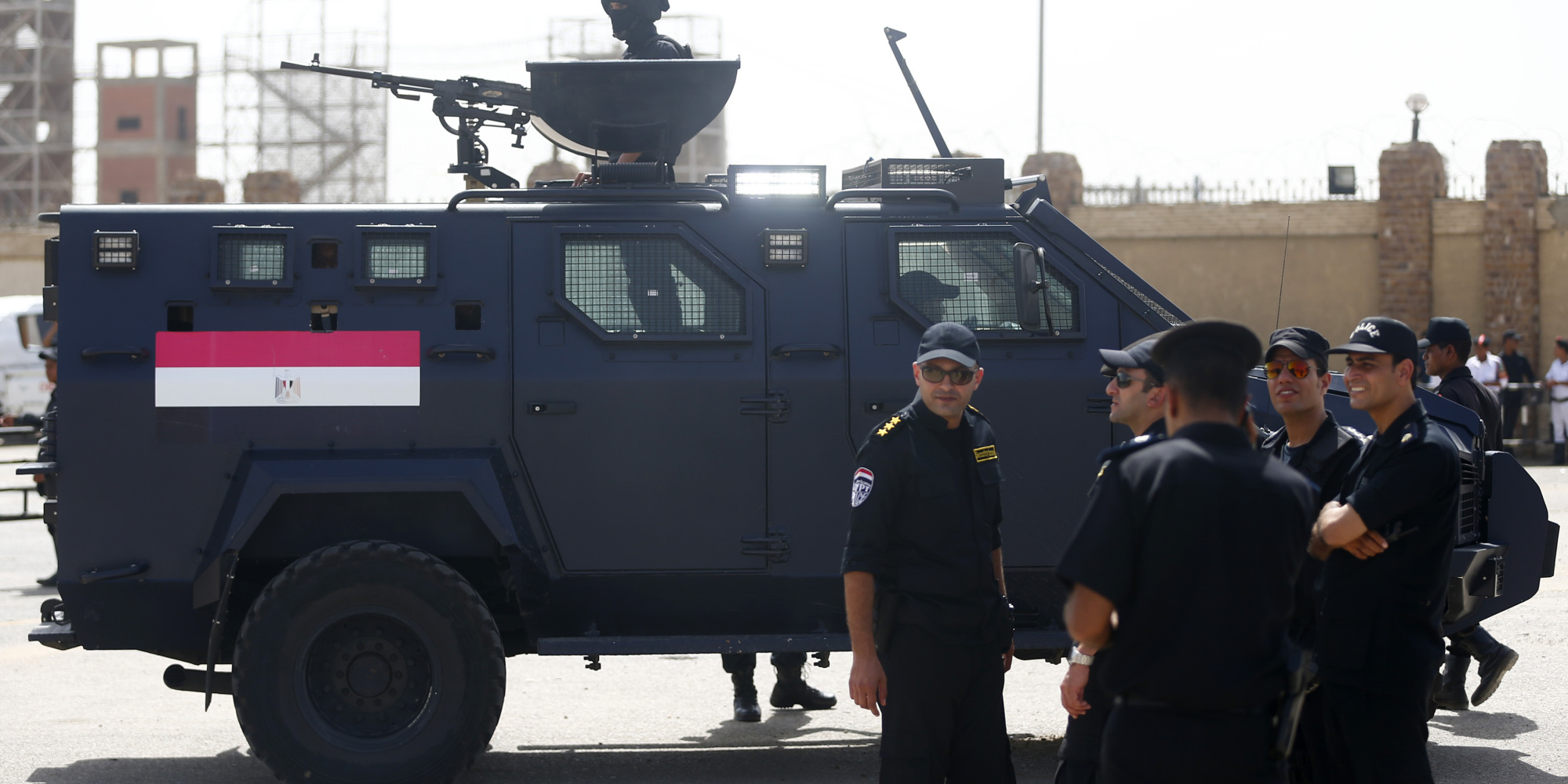الشرطة المصرية تقتل 8 من الإخوان المسلمين في صحراء الصعيد.. قالت إنهم سعوا لتنفيذ هذا المخطط