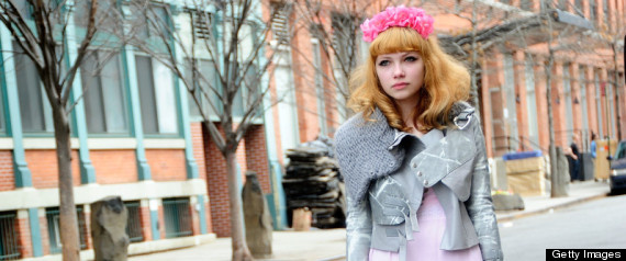 Top 5 Clothing Brands for College Girls - FsquareFashion