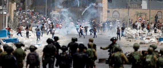 في أكبر مواجهة منذ شهور.. اشتباكات واسعة في الضفة وغزة بين فلسطينيين وقوات الأمن الإسرائيلية