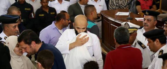 (فيديو) المتحدث السابق باسم إخوان مصر: يطلقون الكلاب تنهشنا ويلقون علينا بالمواد الكيماوية