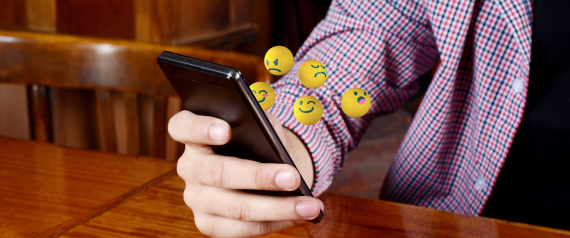 استخدِم الرموز التعبيرية بحذر!.. قاضٍ يقرُّ مبلغ إيجار بين مالك شقة ومستأجر بسبب الـ"إيموجي"