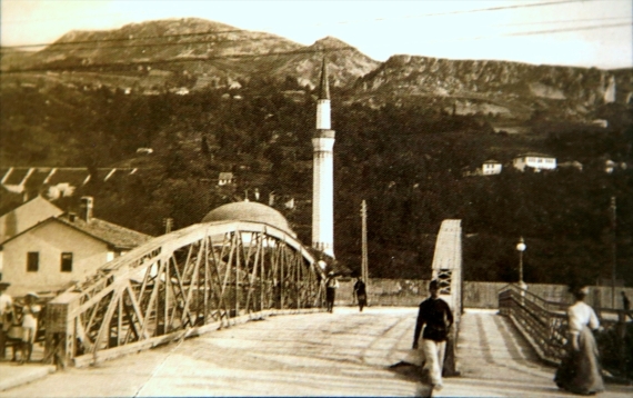 old mosques of bosnia and herzegovina