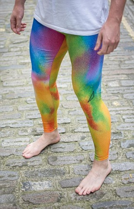man wear leggings