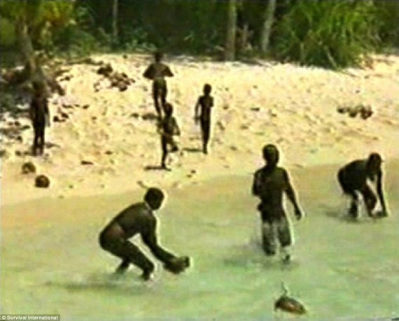 تقتل كلَّ من يحاول الاقتراب منها.. لأول مرة صور من الجزيرة الأكثر رعباً في العالم O-ALJZYRH-570
