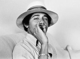 Obama Smokes
