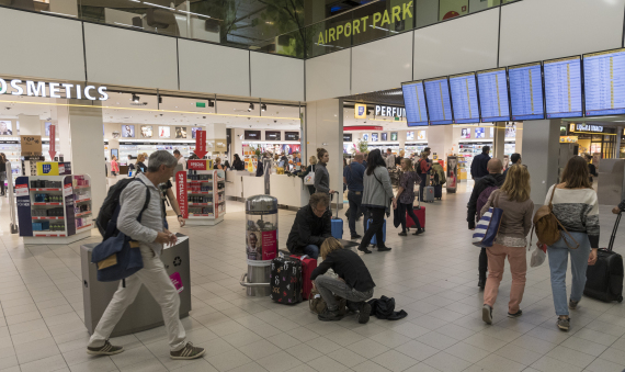 amsterdam airport schiphol