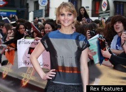 Jennifer Lawrence Wears Victoria Beckham To The Hunger Games Premiere